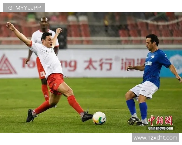 足球明星排名揭晓谁是当今足坛的顶尖球员和传奇人物