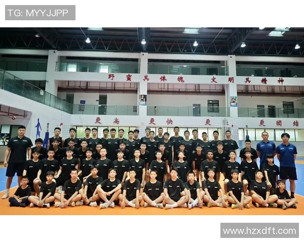 杭州排球队的团队协作之道:如何在排球赛场上实现默契与胜利 杭州排球队的团队协作之道:如何在排球赛场上实现默契与胜利